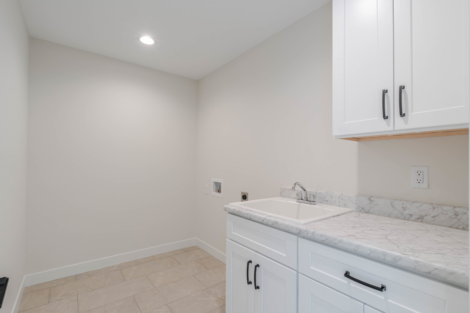 1304 Woodbine Road Bloomington, IL 61704 - Photo 37 of 49