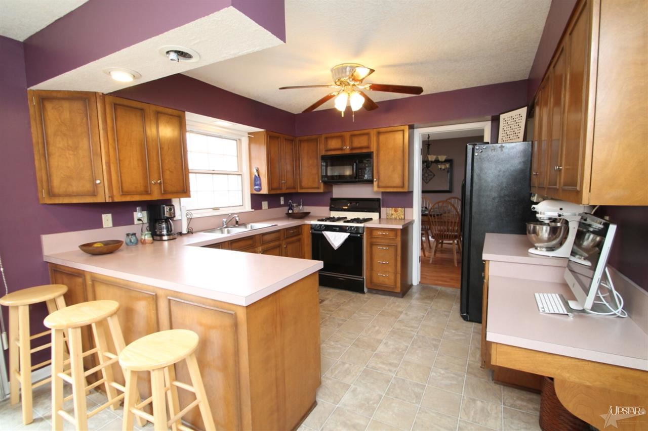 6930 Blue Mist Road Fort Wayne, IN 46819 - Photo 13 of 30
