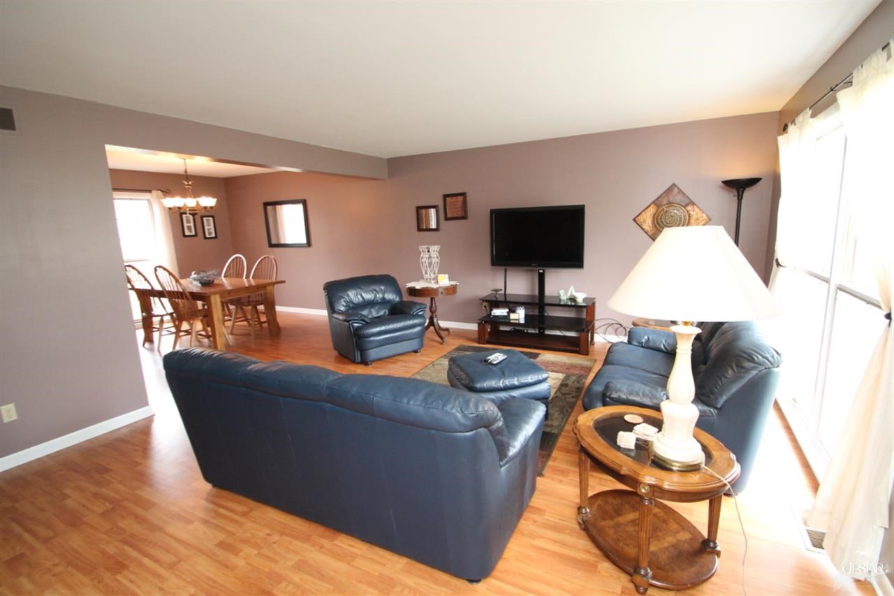 6930 Blue Mist Road Fort Wayne, IN 46819 - Photo 9 of 30
