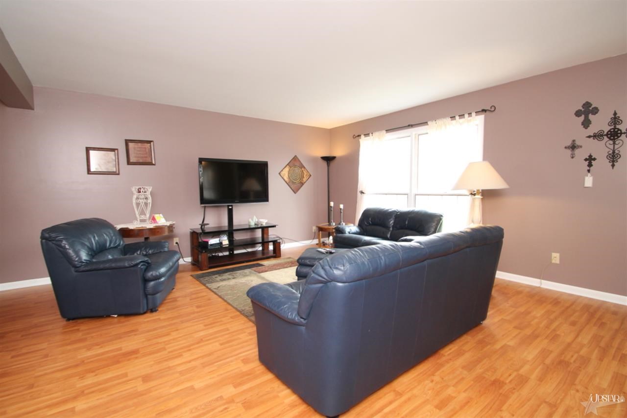 6930 Blue Mist Road Fort Wayne, IN 46819 - Photo 10 of 30