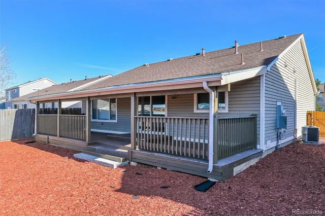 $2,570 | 5117 Kittredge Street, Denver, CO 80239