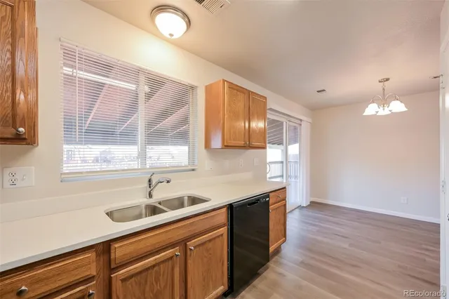 $2,570 | 5117 Kittredge Street, Denver, CO 80239