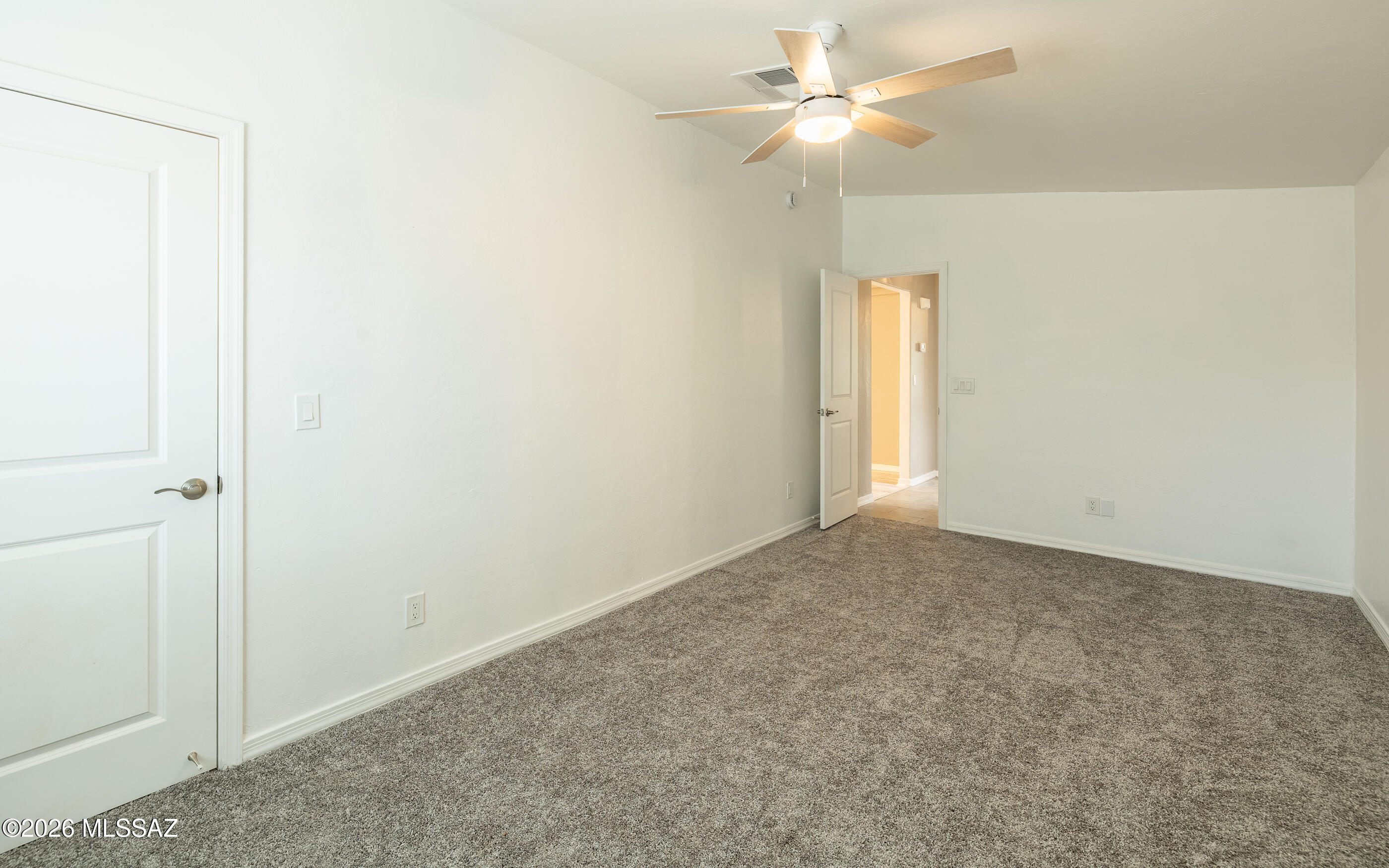 623 West Thurber Road Tucson, AZ 85705 - Photo 15 of 27