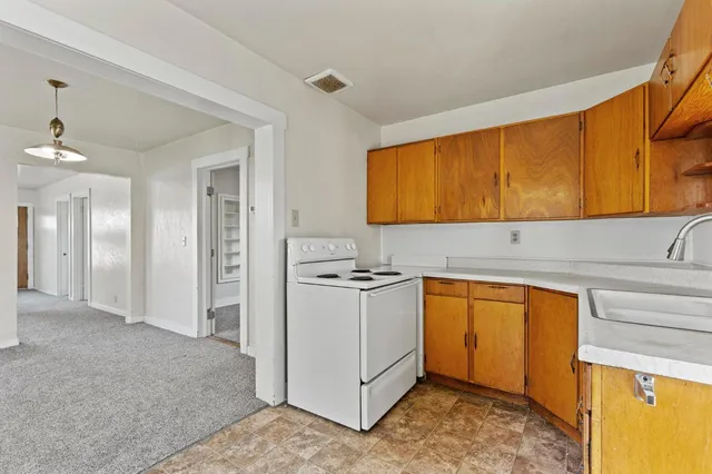 $340,000 | 229 Vine Street, Maxwell, CA 95955