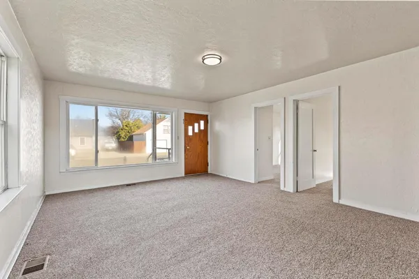 $315,000 | 229 Vine Street, Maxwell, CA 95955