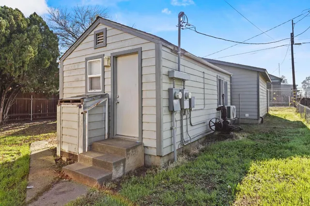 $340,000 | 229 Vine Street, Maxwell, CA 95955