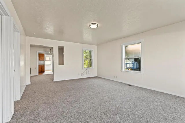 $340,000 | 229 Vine Street, Maxwell, CA 95955