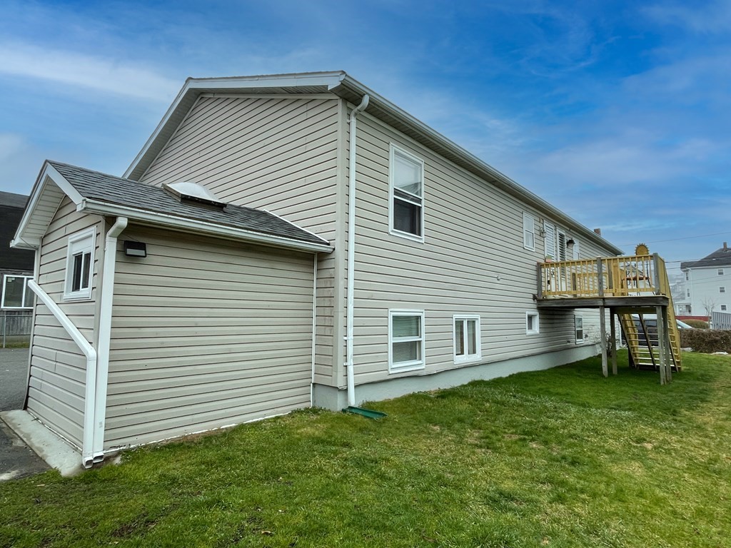 88 Almy Street Fall River, MA 02720 - Photo 5 of 19