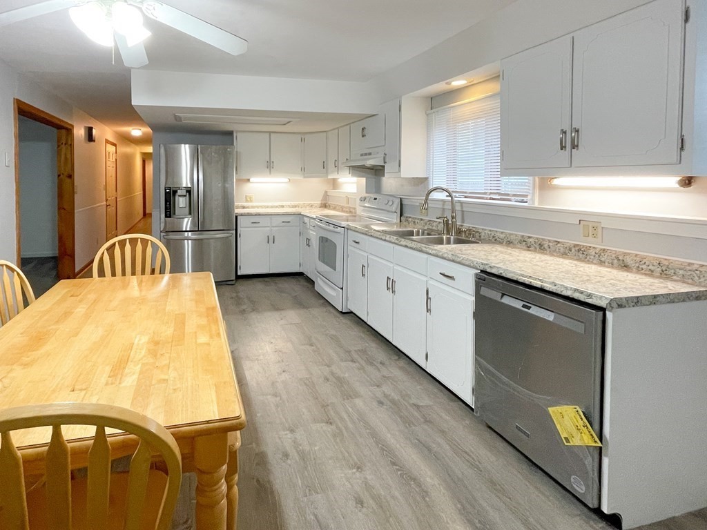 88 Almy Street Fall River, MA 02720 - Photo 8 of 19