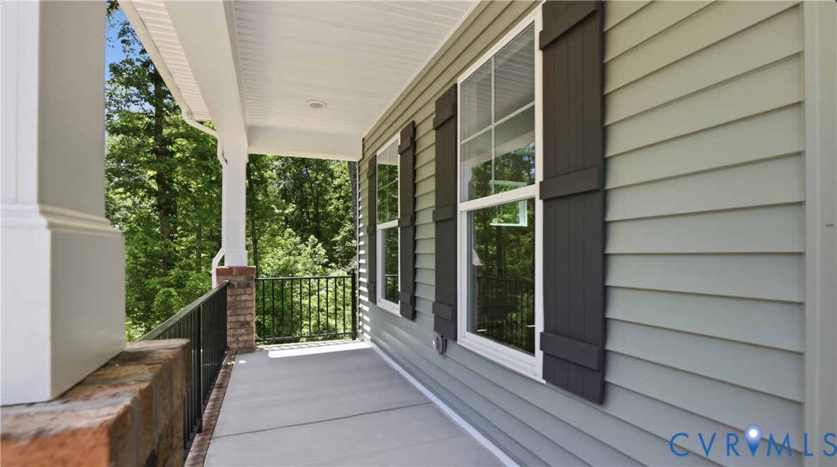 4041 Tredon Road Mechanicsville, VA 23111 - Photo 4 of 54 This home is MOVE-IN READY! The photo represents t