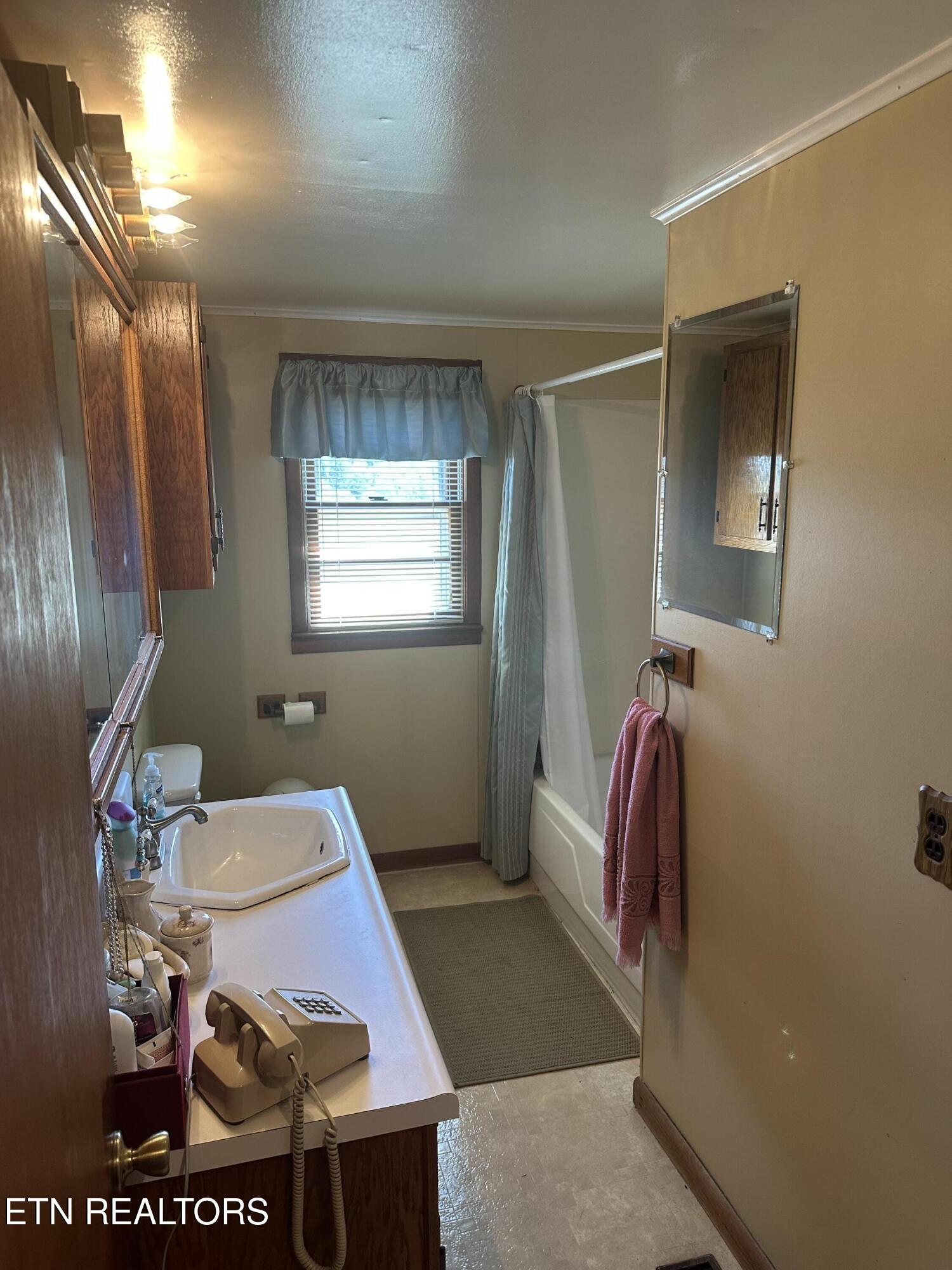 101 North Alf Threet Road Jamestown, TN 38556 - Photo 12 of 30 Photo Aug 27 2025, 10 34 28 AM