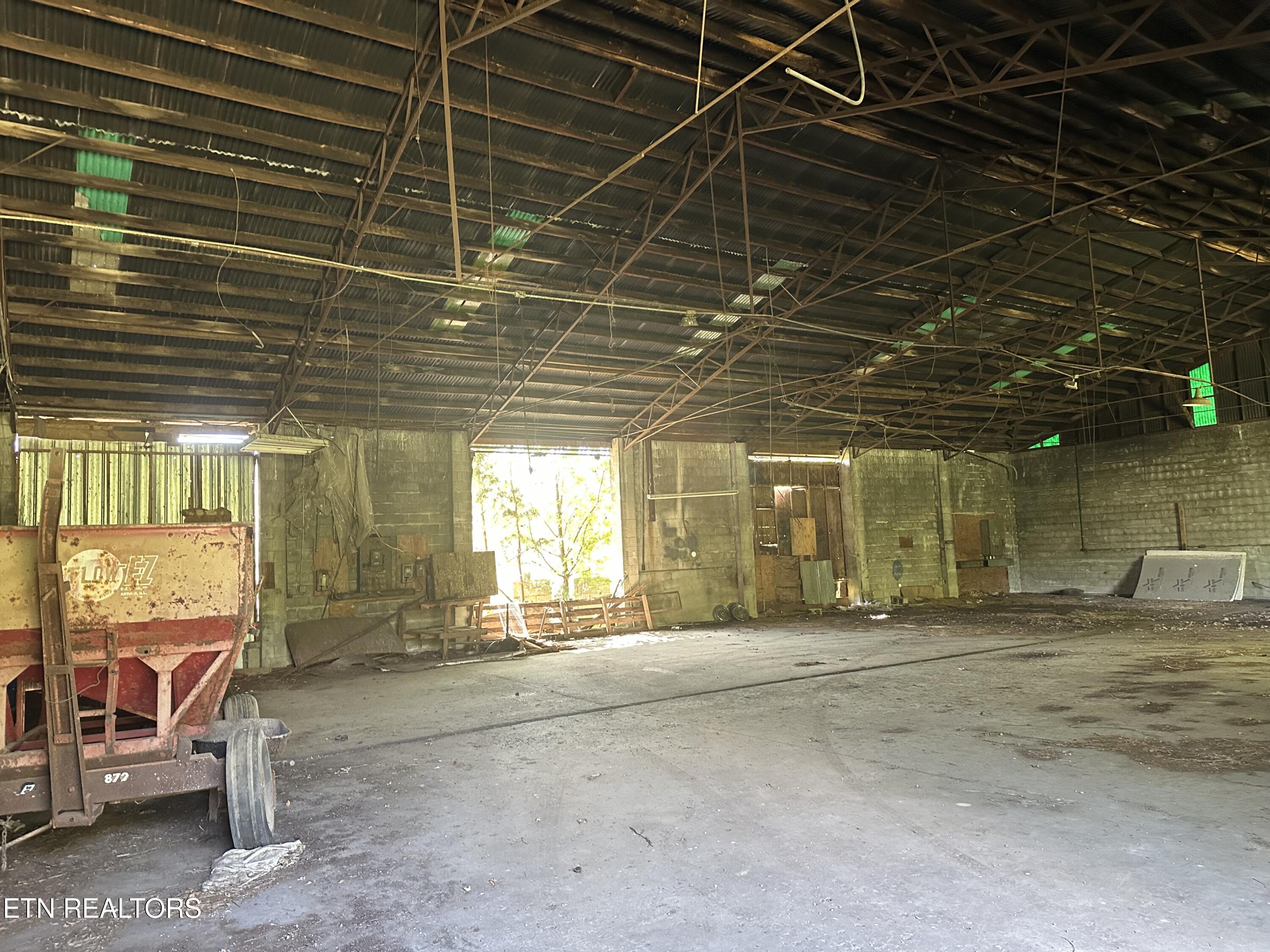 101 North Alf Threet Road Jamestown, TN 38556 - Photo 21 of 30 Photo Aug 27 2025, 10 48 17 AM