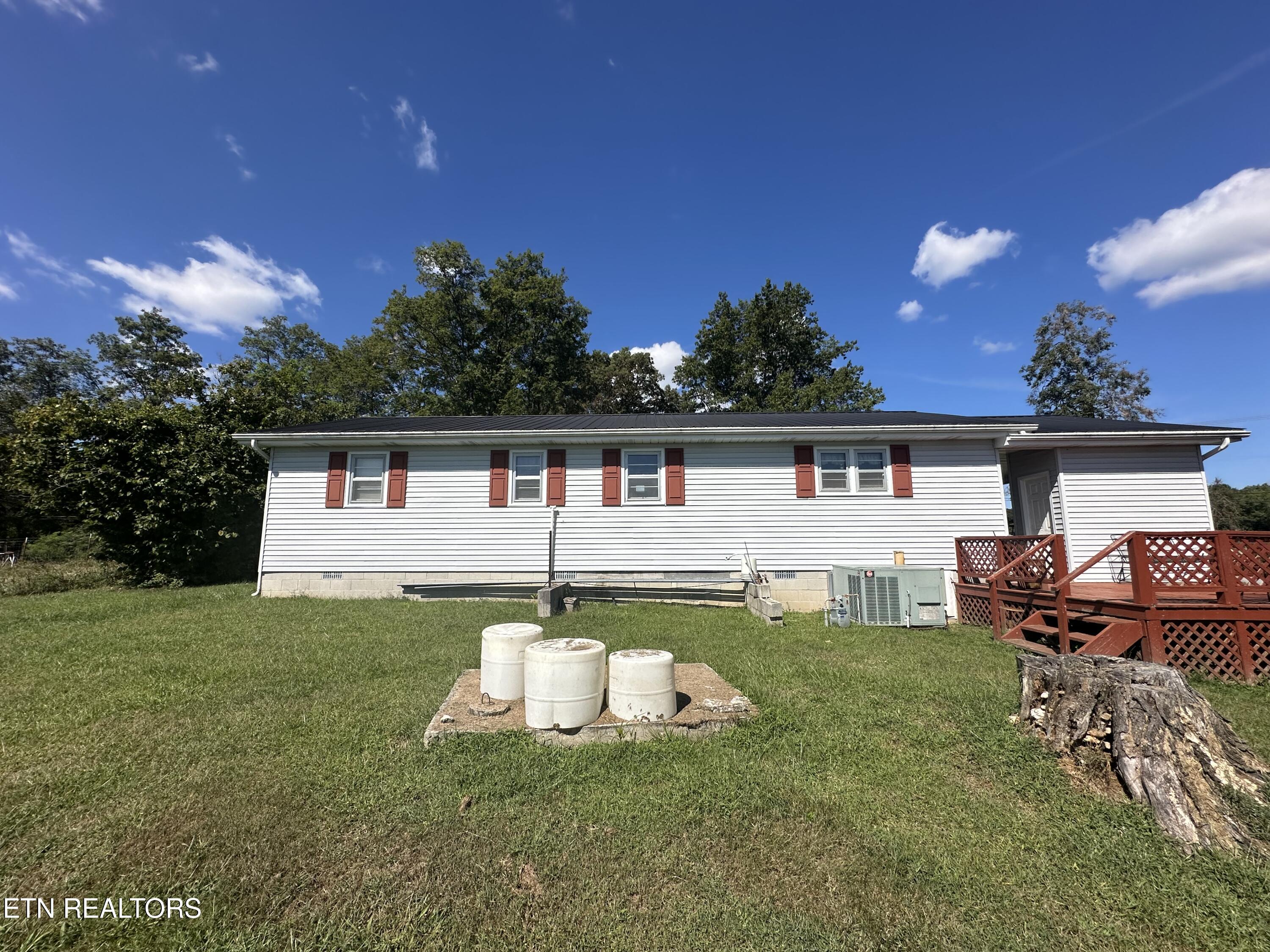 101 North Alf Threet Road Jamestown, TN 38556 - Photo 5 of 30 Photo Aug 27 2025, 10 24 18 AM