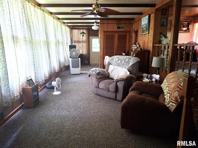 $170,000 | 26113 North Lakeland Road, Canton, IL 61520