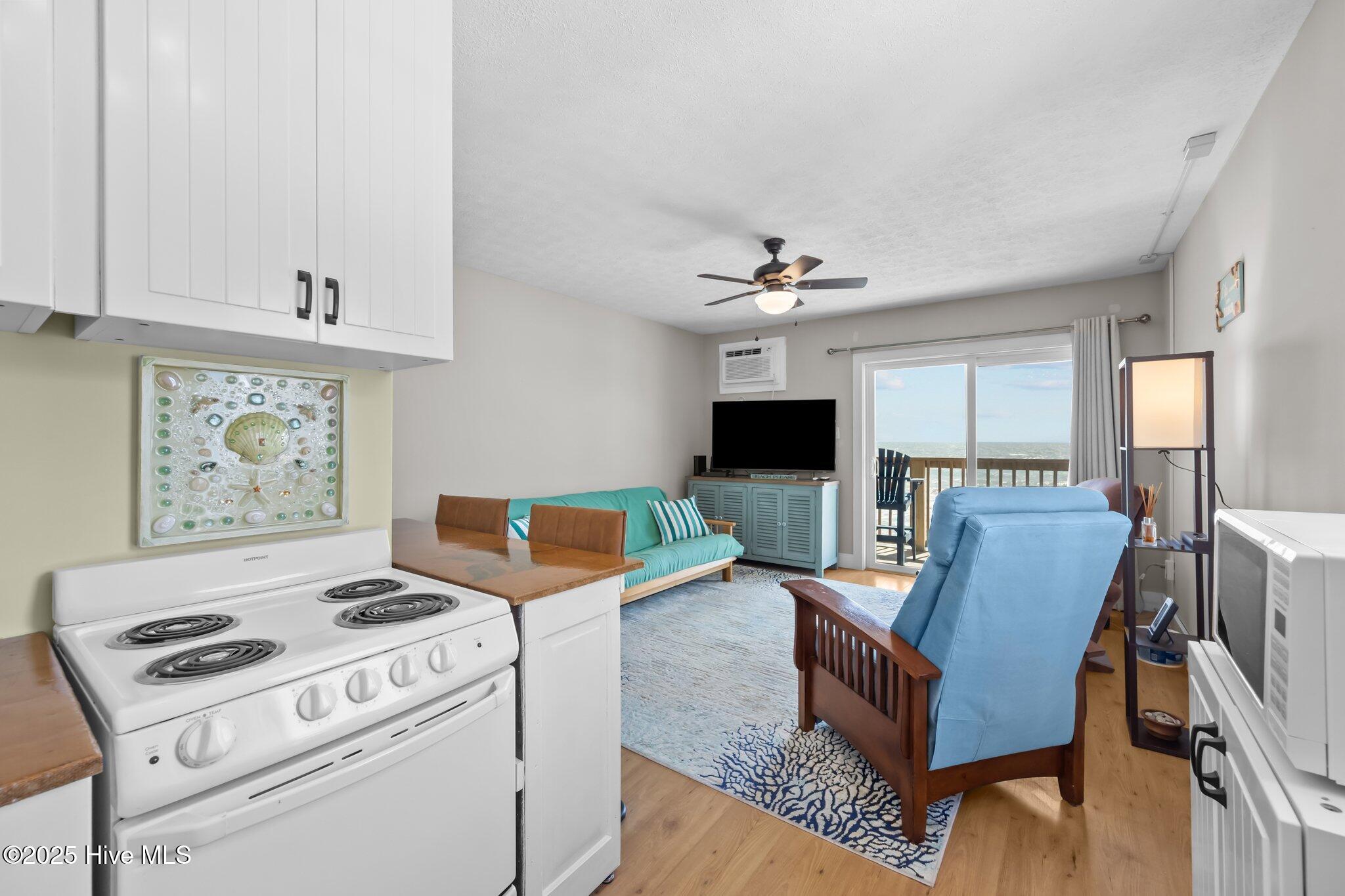 2196 New River Inlet Road, Unit 269 North Topsail Beach, NC 28460 - Photo 17 of 51 17-web-or-mls-_RAD0397