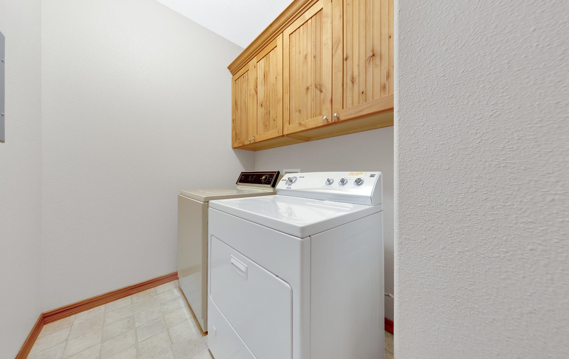 627 Deep Forest Road Lake Almanor, CA 96137 - Photo 23 of 29 a utility room with dryer and washer
