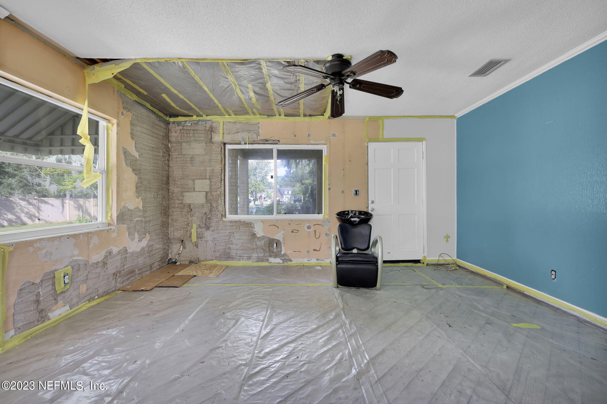 10128 Hood Road Jacksonville, FL 32257 - Photo 6 of 30 6-web-or-mls-10128 Hood_006