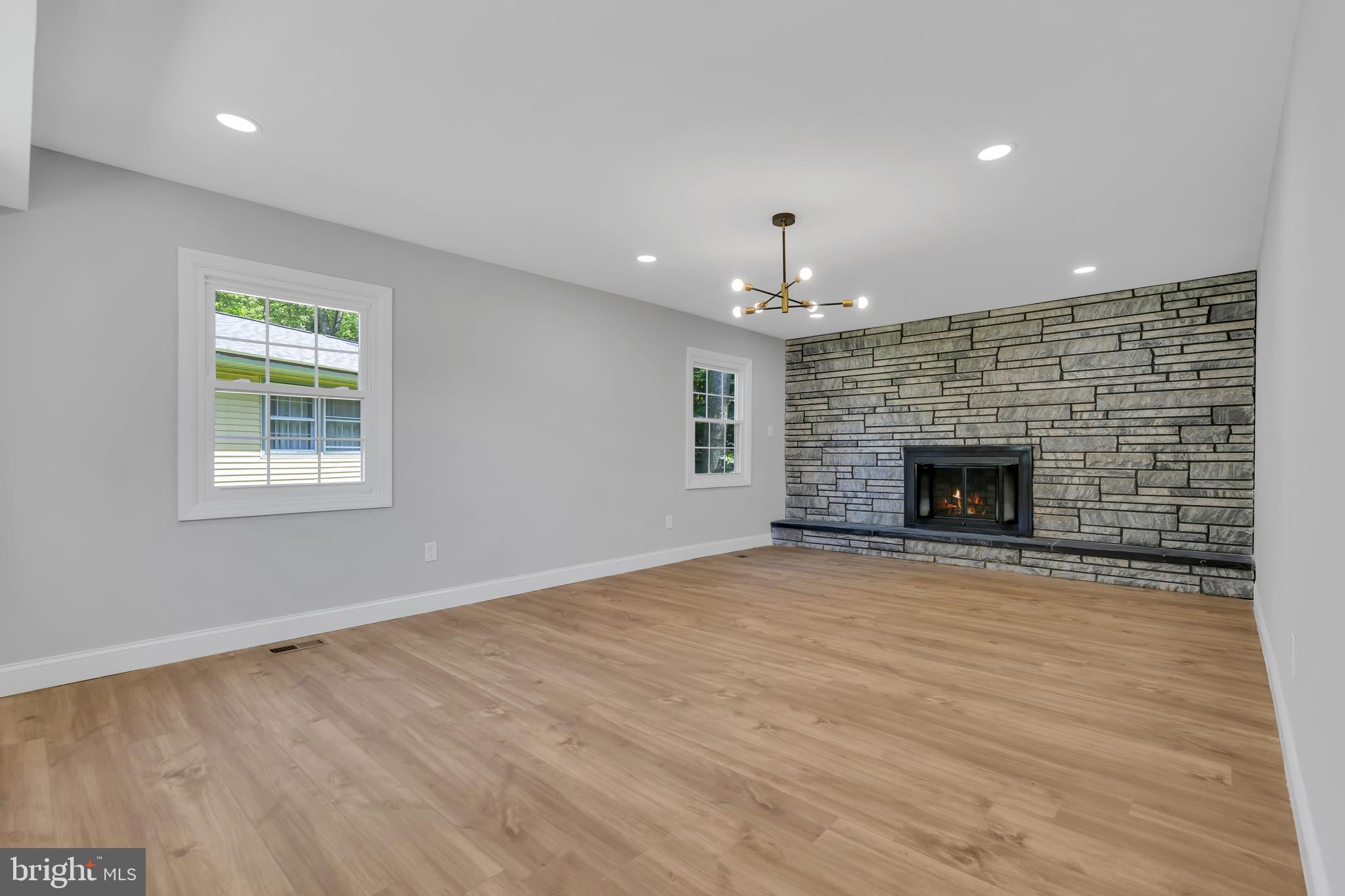 39 Edgely Lane Willingboro, NJ 08046 - Photo 11 of 47