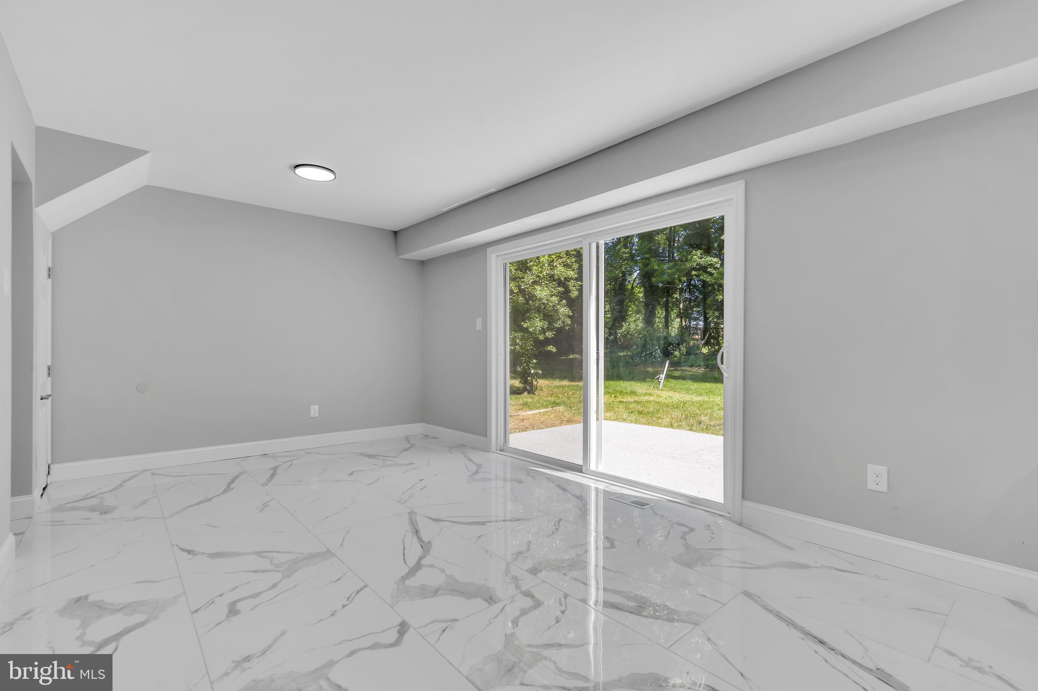 39 Edgely Lane Willingboro, NJ 08046 - Photo 21 of 47