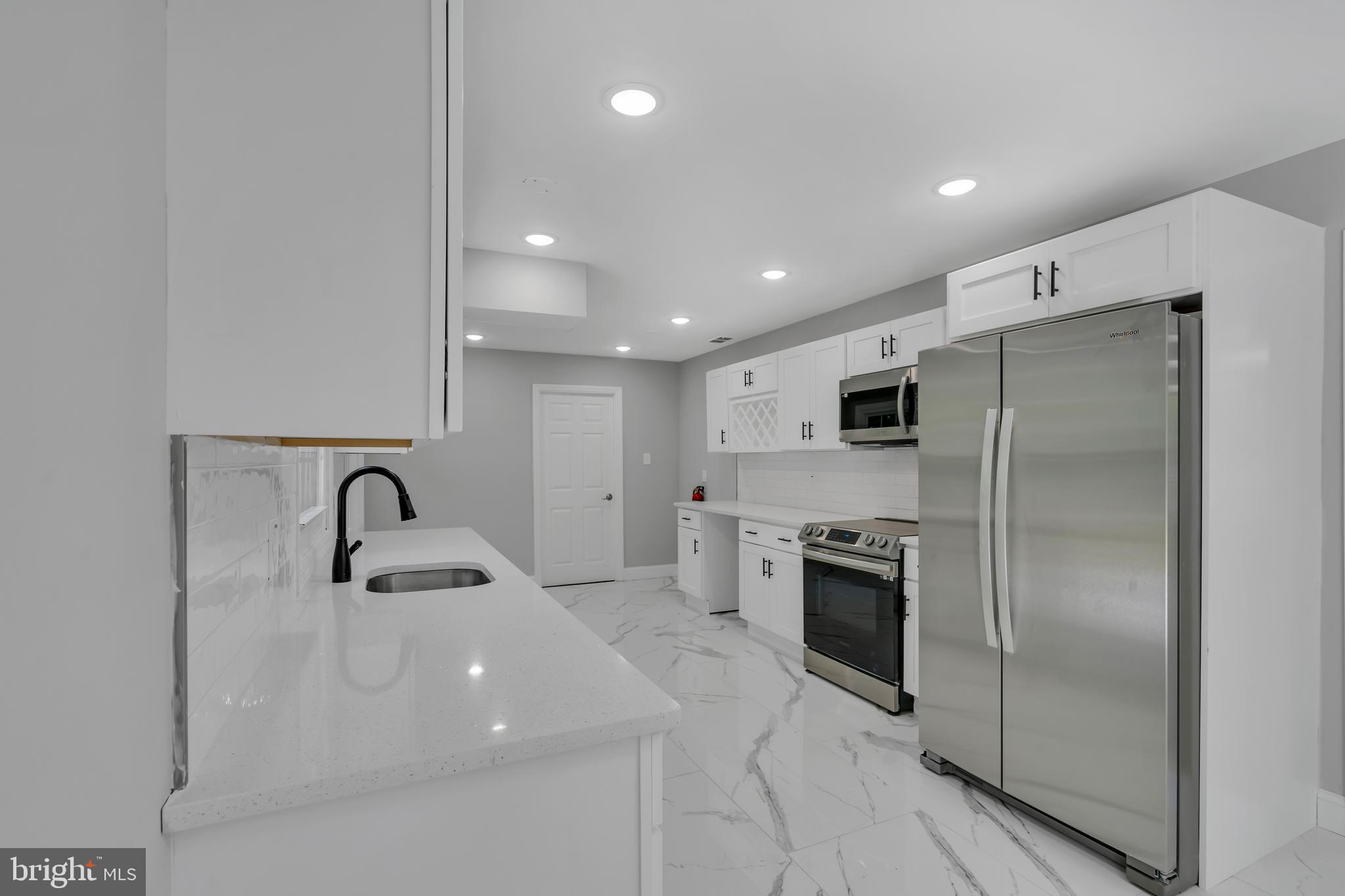 39 Edgely Lane Willingboro, NJ 08046 - Photo 24 of 47