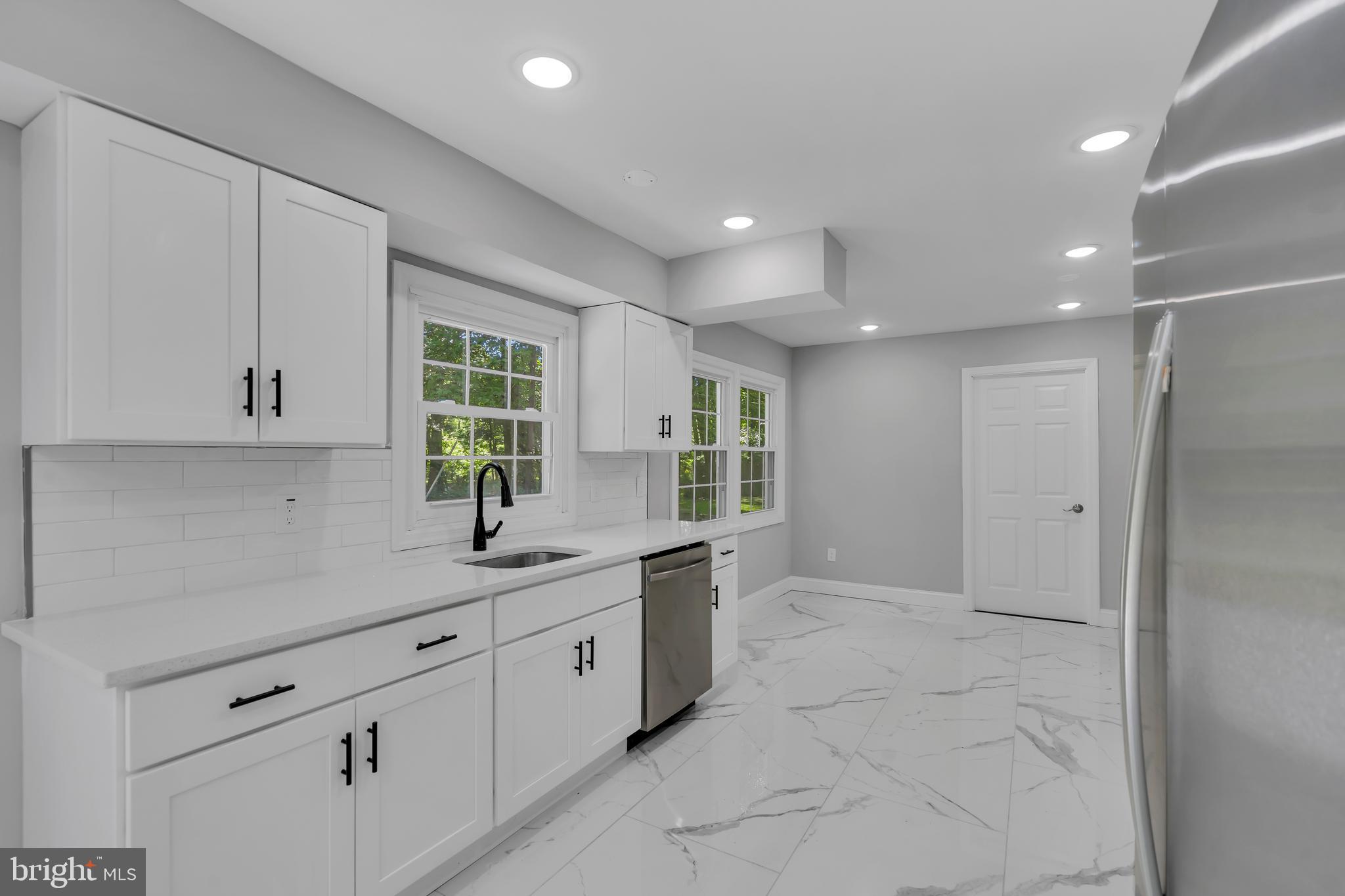 39 Edgely Lane Willingboro, NJ 08046 - Photo 25 of 47
