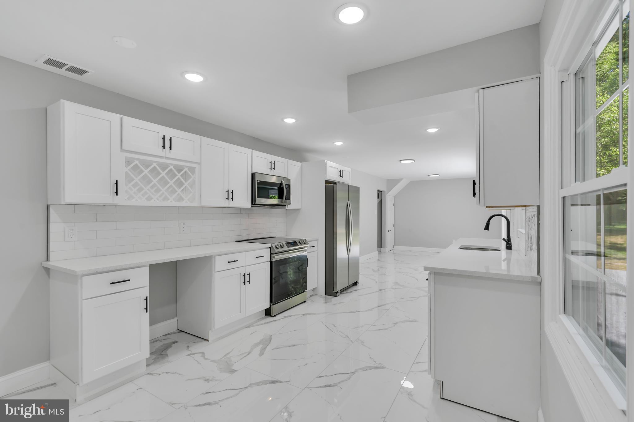 39 Edgely Lane Willingboro, NJ 08046 - Photo 26 of 47