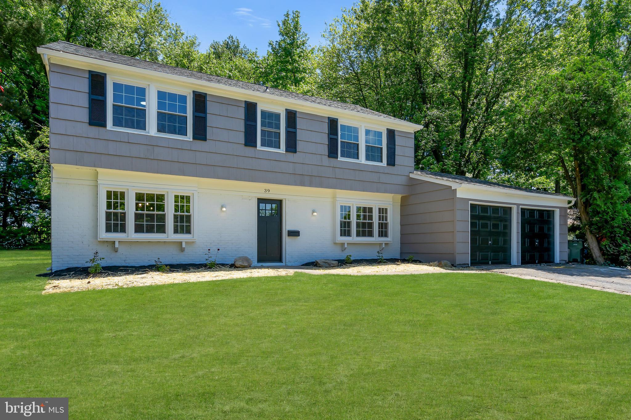 39 Edgely Lane Willingboro, NJ 08046 - Photo 3 of 47