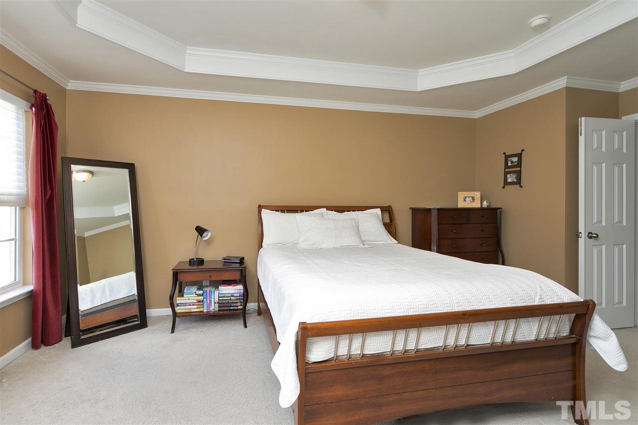 2743 Laurel Cherry Street Raleigh, NC 27612 - Photo 11 of 23 Gallery Image 11