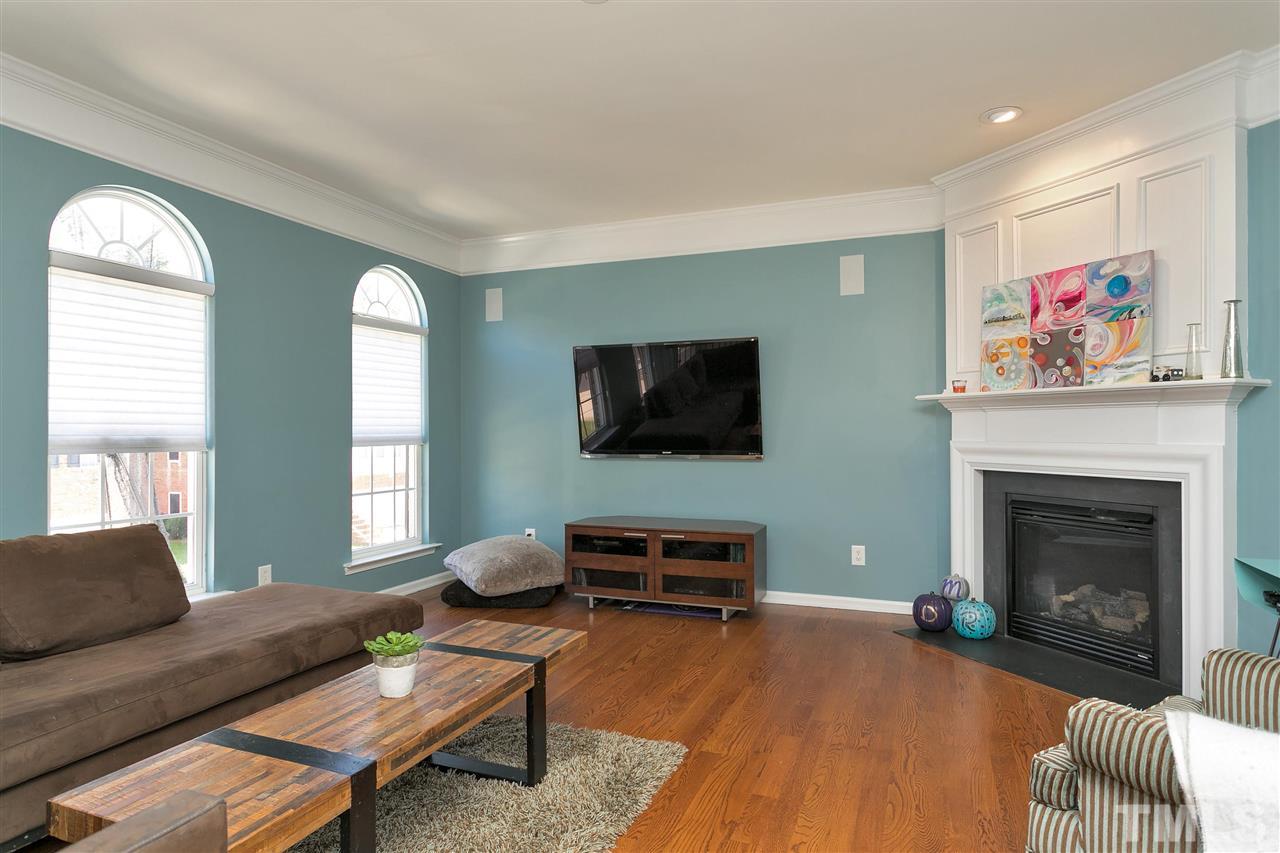 2743 Laurel Cherry Street Raleigh, NC 27612 - Photo 4 of 23 Gallery Image 4