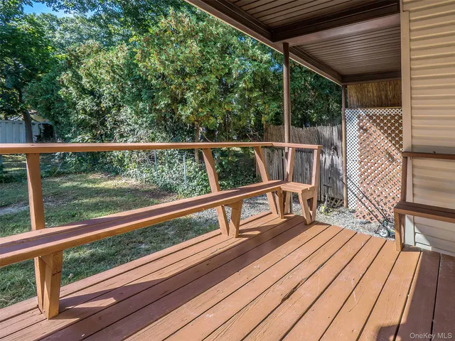 $1,290,000 | 47 B Marwood Road North, Port Washington, NY 11050