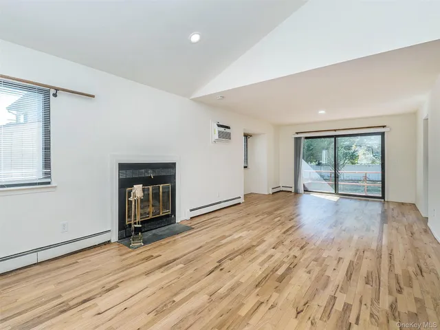 $1,290,000 | 47 B Marwood Road North, Port Washington, NY 11050