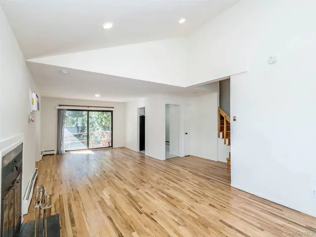 $1,290,000 | 47 B Marwood Road North, Port Washington, NY 11050