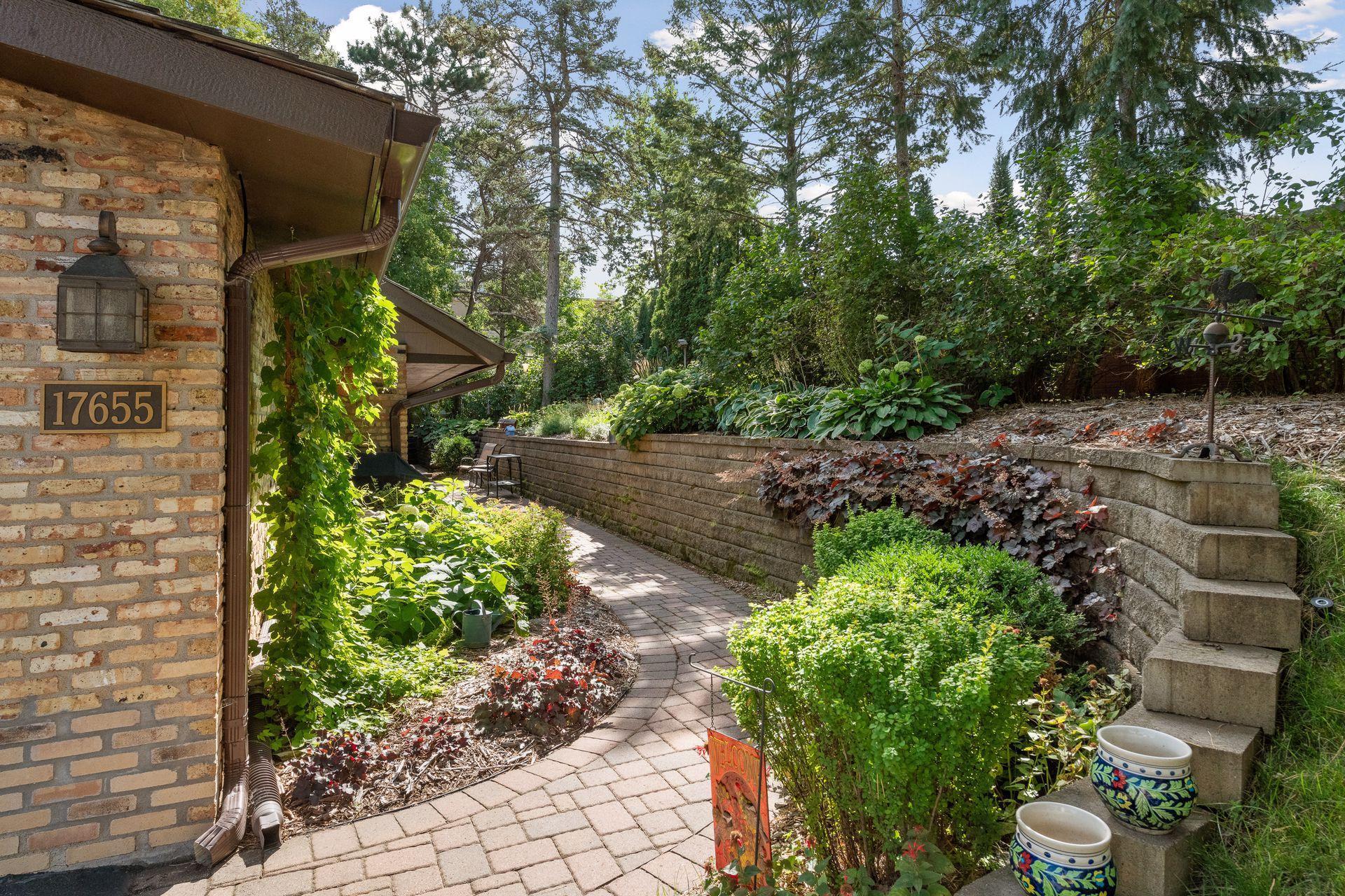 17655 Breconwood Road Minnetonka, MN 55391 - Photo 2 of 35 Gallery Image 2