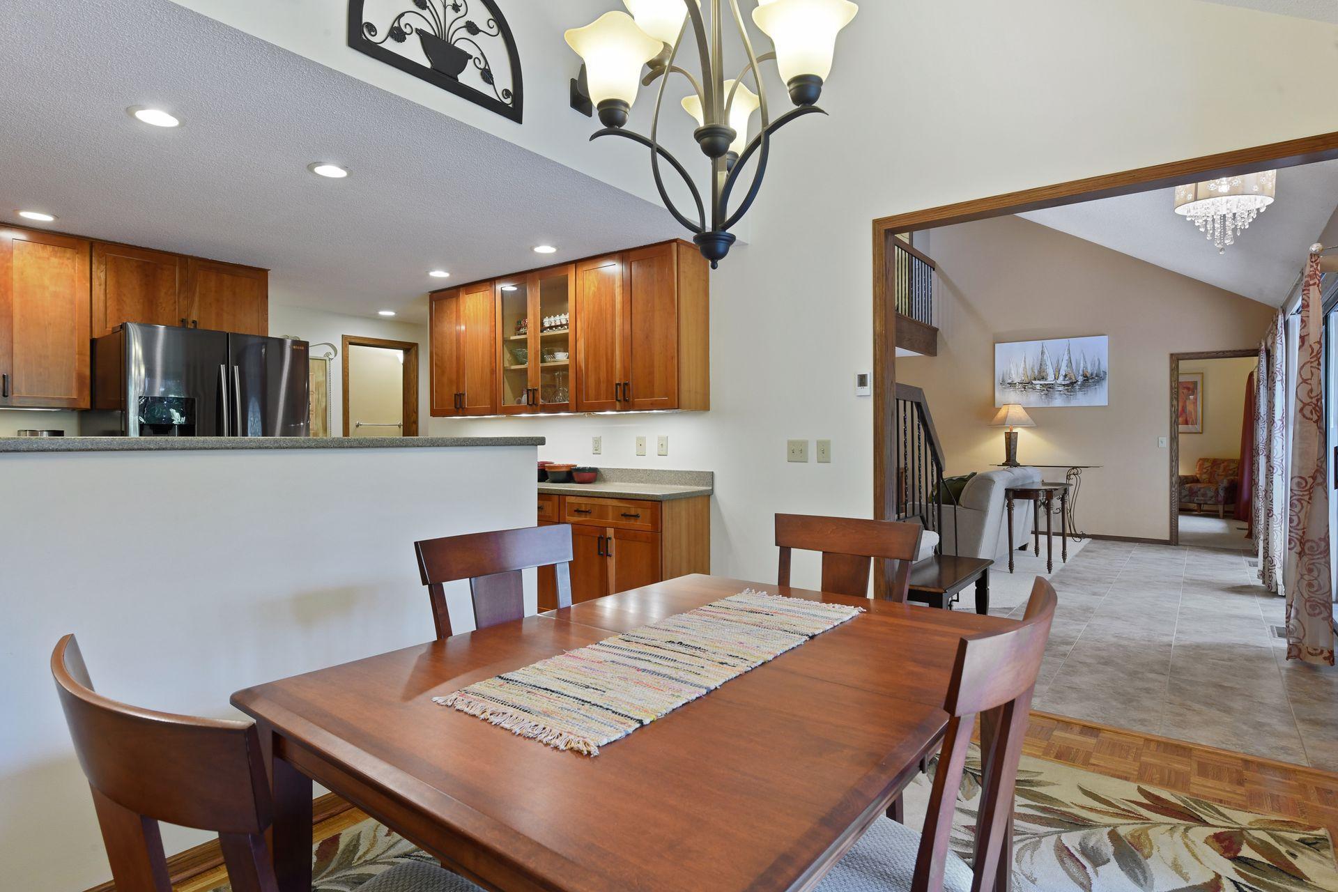 17655 Breconwood Road Minnetonka, MN 55391 - Photo 16 of 35 Gallery Image 16