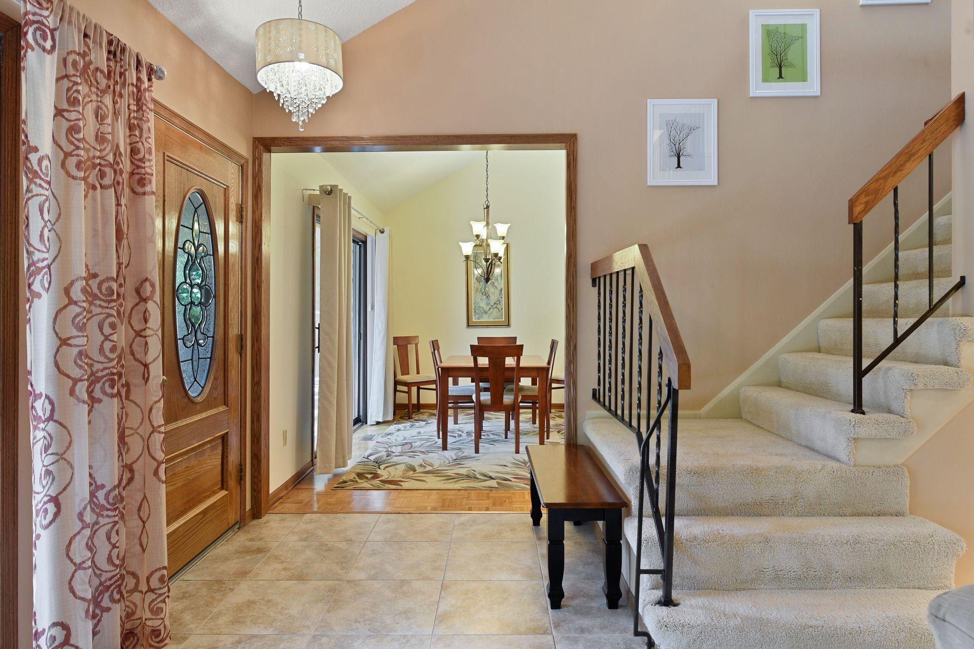 17655 Breconwood Road Minnetonka, MN 55391 - Photo 3 of 35 Gallery Image 3