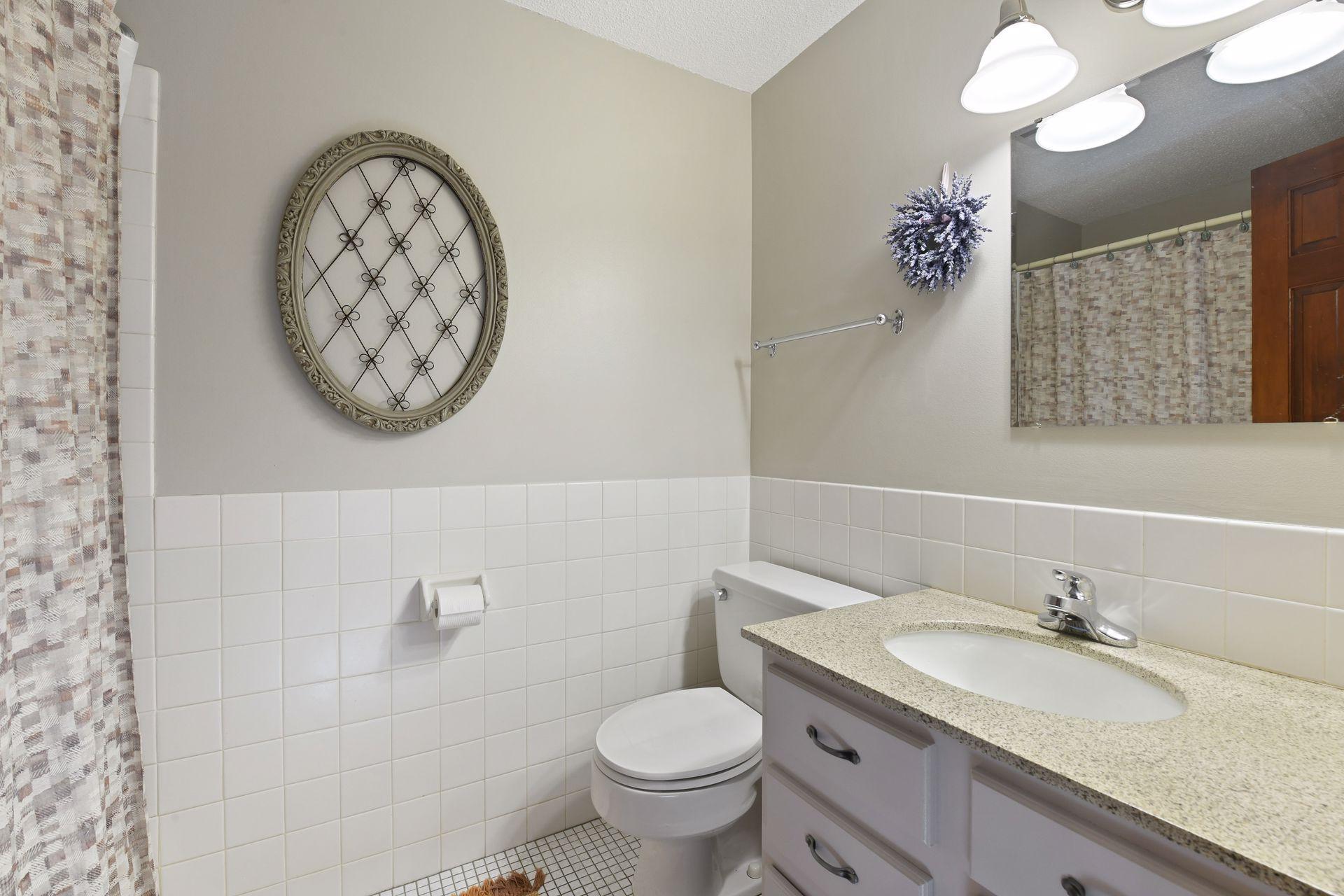 17655 Breconwood Road Minnetonka, MN 55391 - Photo 27 of 35 Gallery Image 27
