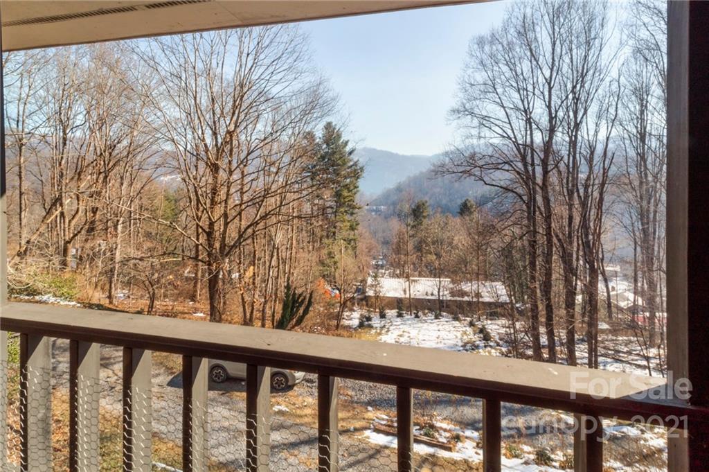 1199 Fox Run Road Waynesville, NC 28785 - Photo 17 of 18 Gallery Image 17