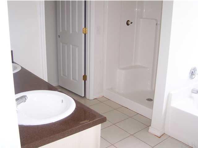 2278 Liberty Loop Road, Unit 24D Cantonment, FL 32533 - Photo 10 of 24 master bath