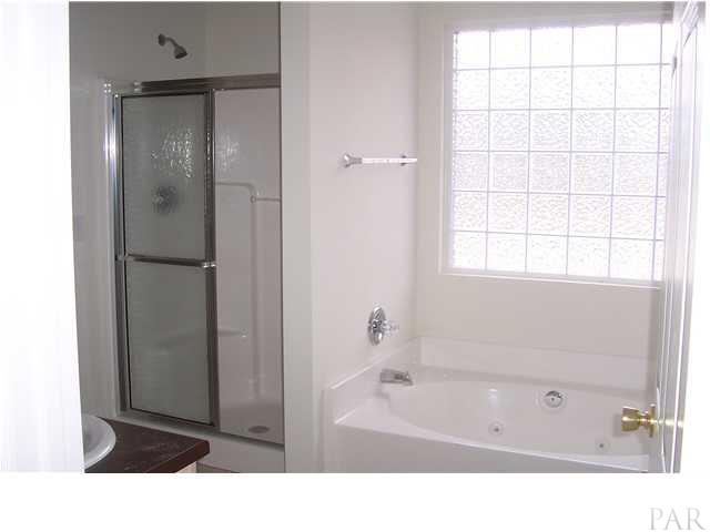 2278 Liberty Loop Road, Unit 24D Cantonment, FL 32533 - Photo 22 of 24 VIEW OF MASTER BATH WITH SEPERATE SHOWER LOT 24D GLENVIEW SUBDIVISION