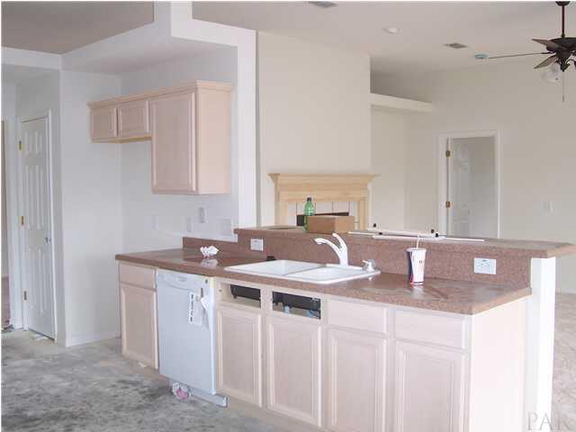 2278 Liberty Loop Road, Unit 24D Cantonment, FL 32533 - Photo 6 of 24 view of kitchen