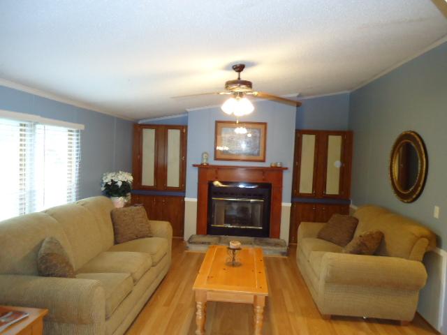 165 Minnie Brown Road Ardmore, TN 38449 - Photo 11 of 20 Family Room-Gas log fireplace
