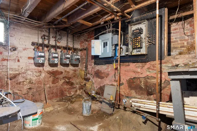 $500,000 | 45 Cliff Street, Norwich, CT 06360