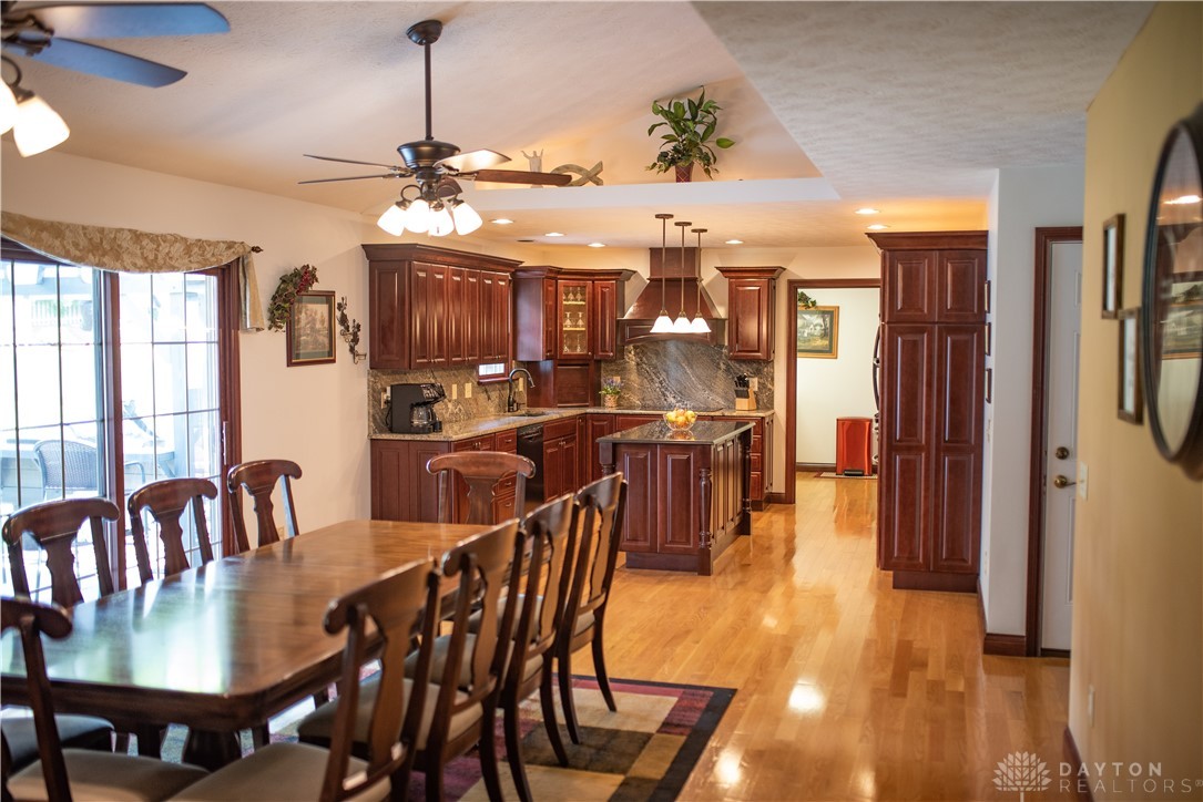 1422 Kingsgate Road Springfield, OH 45503 - Photo 22 of 69