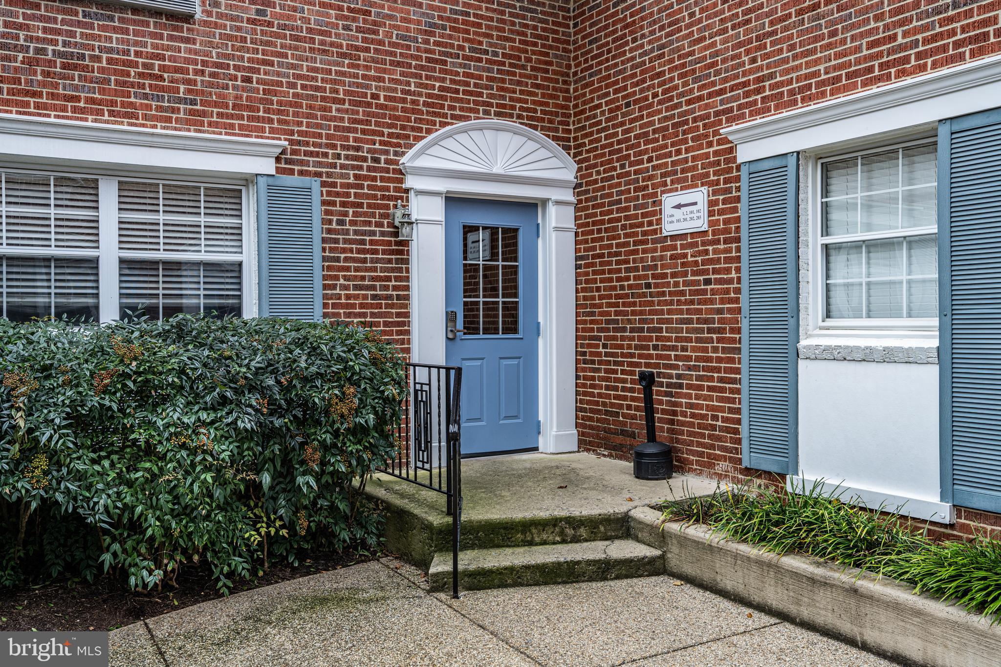 19 Post, Unit AVENUE 203 Laurel, MD 20707 - Photo 5 of 26