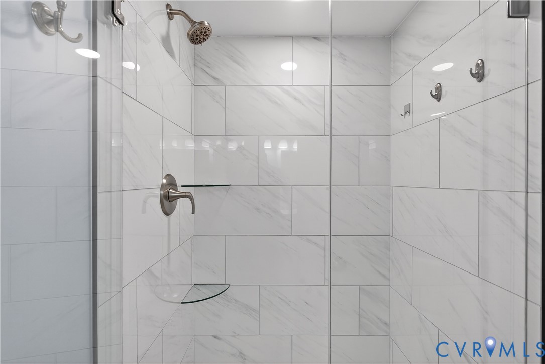 1606 Princeton Road Richmond, VA 23227 - Photo 29 of 37 Lower Level Shower