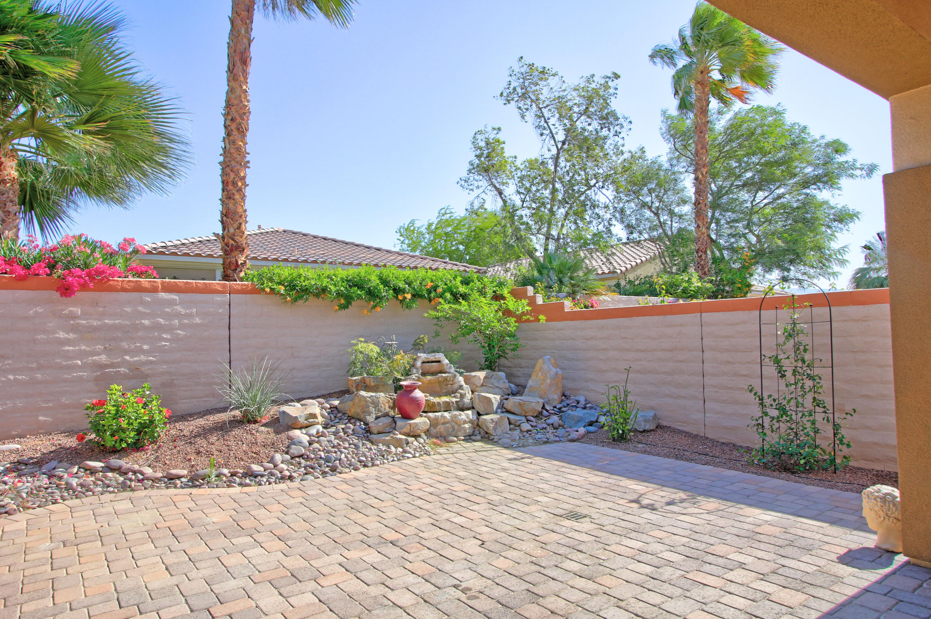 81642 Avenida Bolero Indio, CA 92203 - Photo 22 of 38 a view of a backyard with a patio