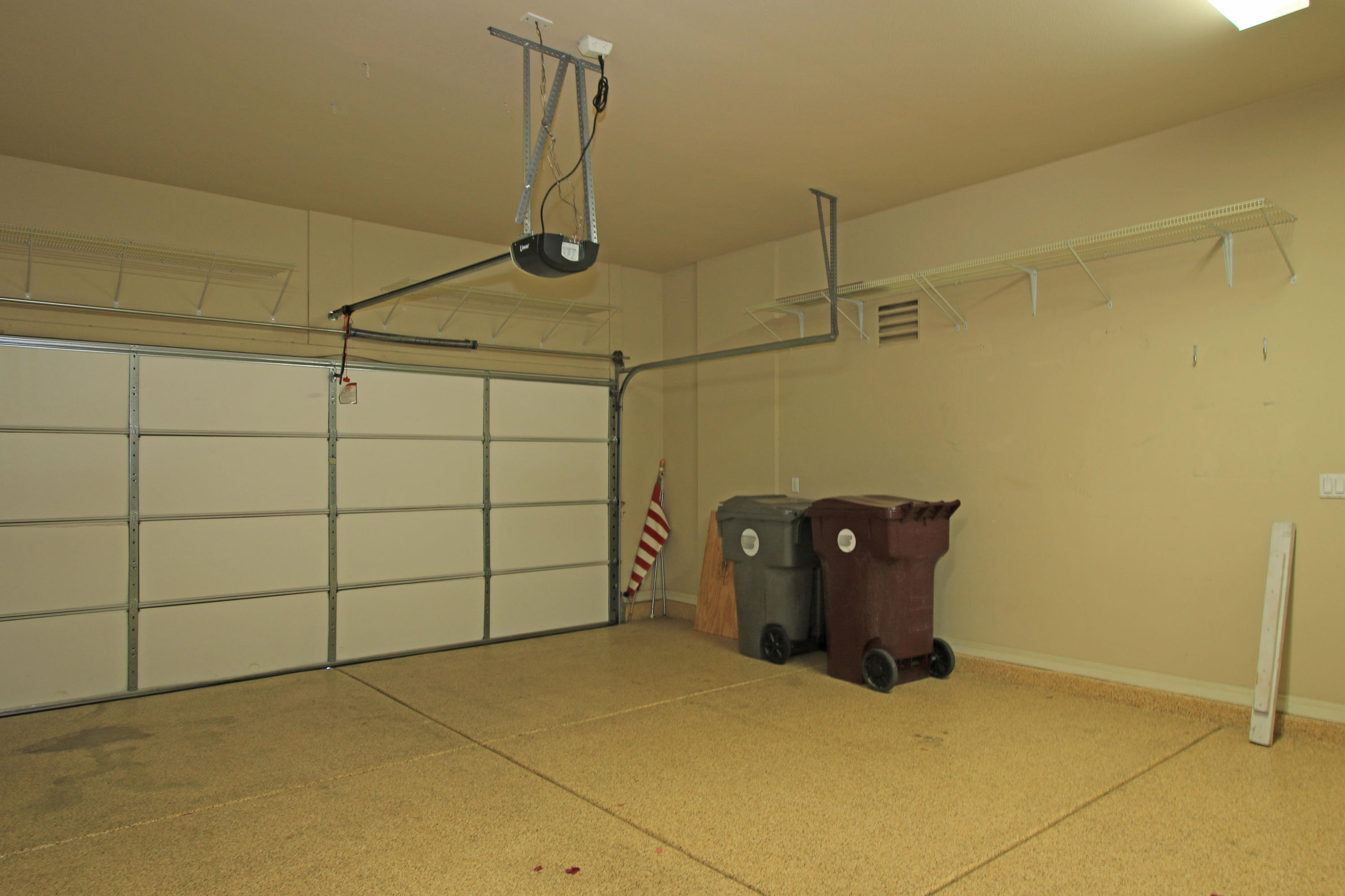 81642 Avenida Bolero Indio, CA 92203 - Photo 34 of 38 a view of a garage