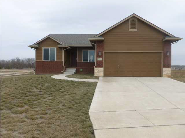 2519 East Lanners Wichita, KS 67219 - Photo 1 of 1