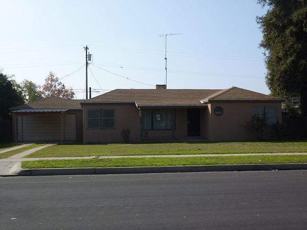 1145 C Street Reedley, CA 93654 - Photo 1 of 3 Gallery Image 1