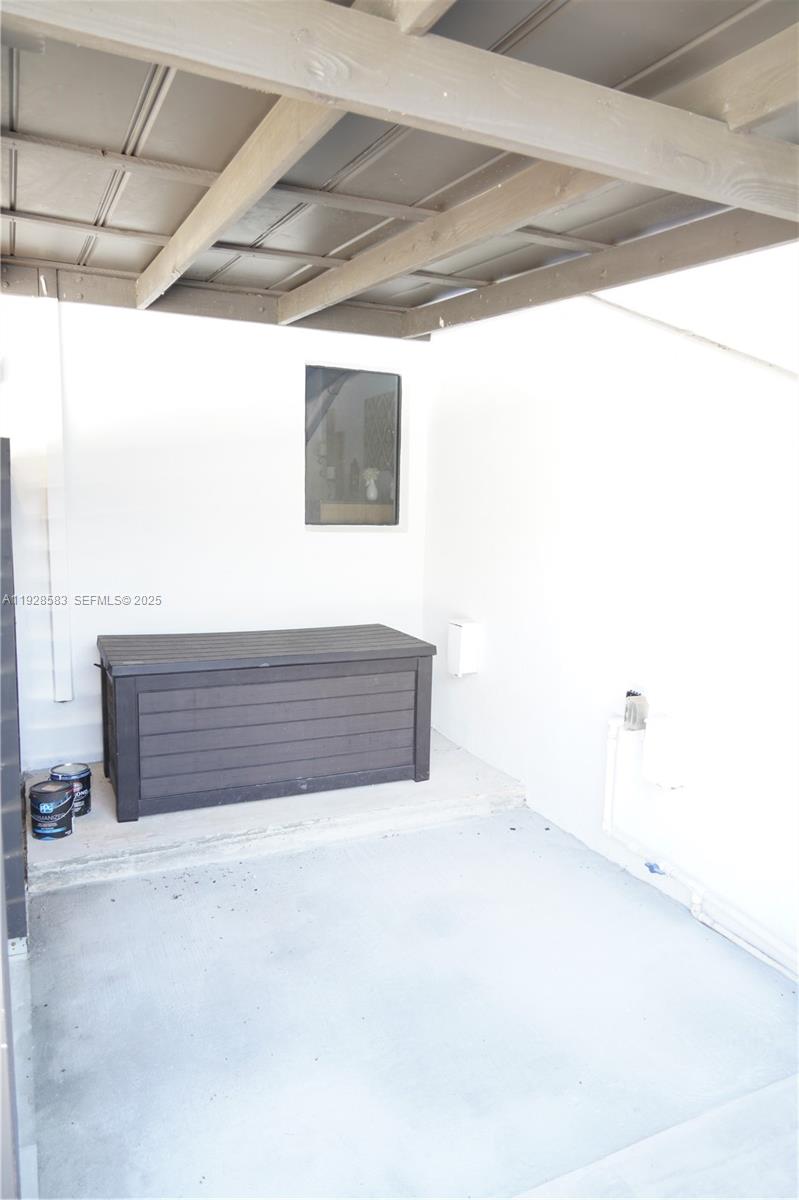 18901 Southwest 50th Street Southwest Ranches, FL 33332 - Photo 40 of 51 a view of entryway